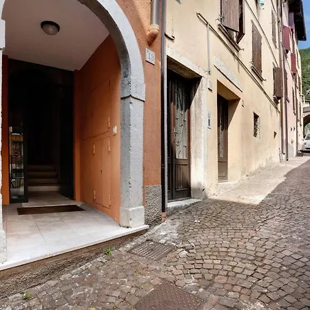 Appartamento Gargnano Apartman